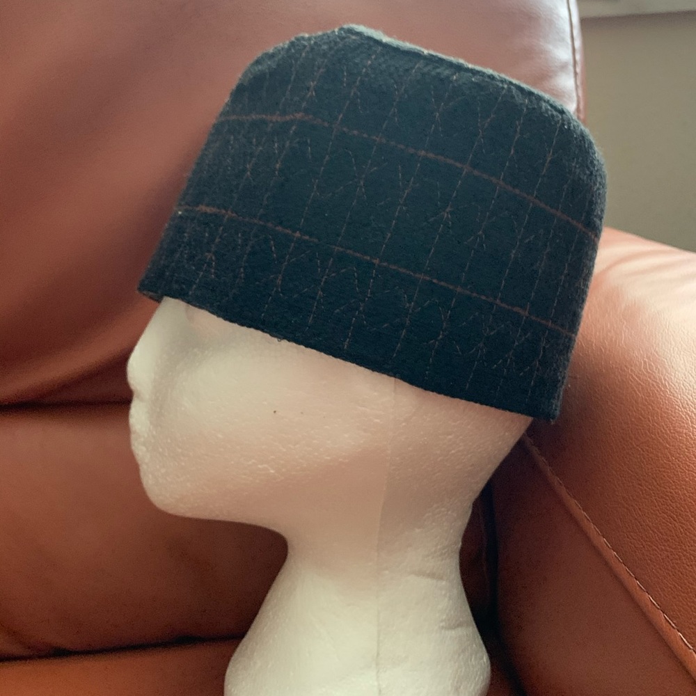 Crown/Kufi - Picture 3 of 4